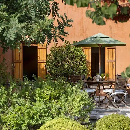 Geoeli House